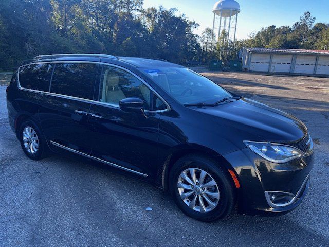 2018 Chrysler Pacifica Touring-L