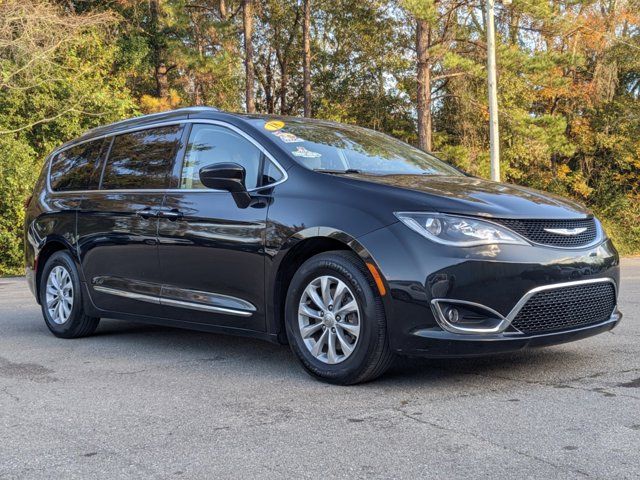 2018 Chrysler Pacifica Touring-L