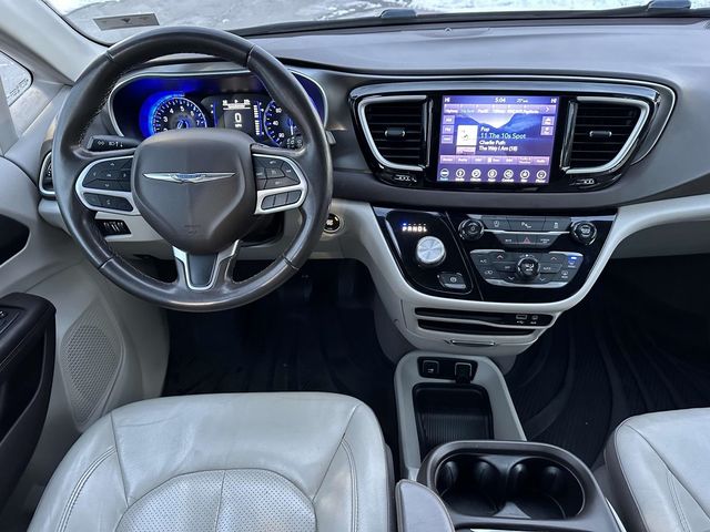 2018 Chrysler Pacifica Touring-L