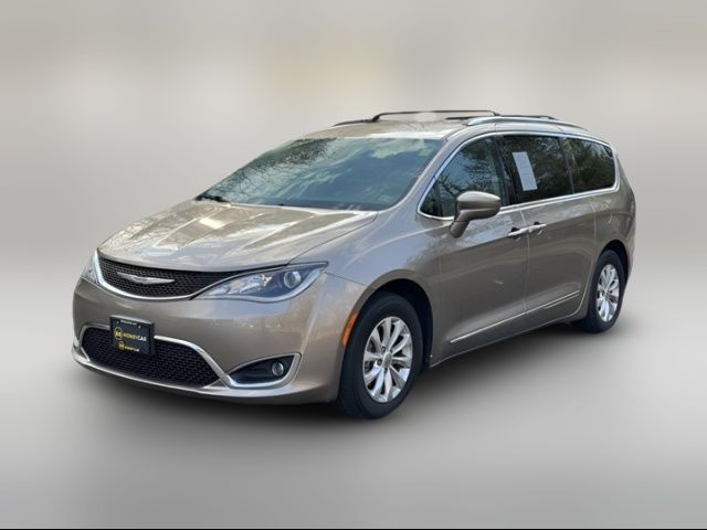 2018 Chrysler Pacifica Touring-L