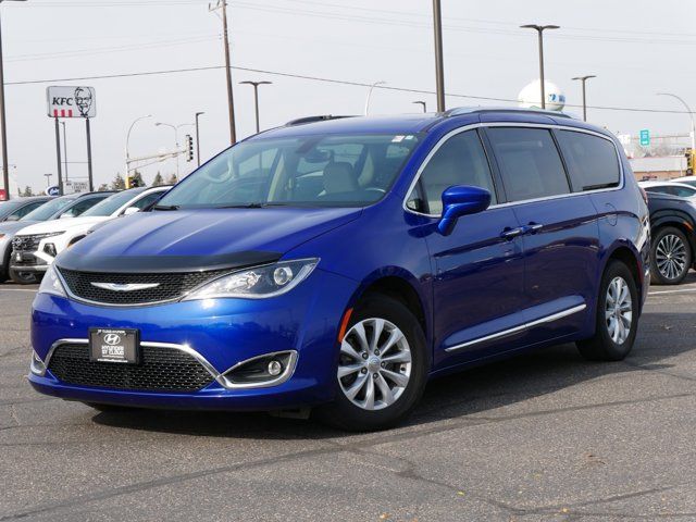 2018 Chrysler Pacifica Touring-L