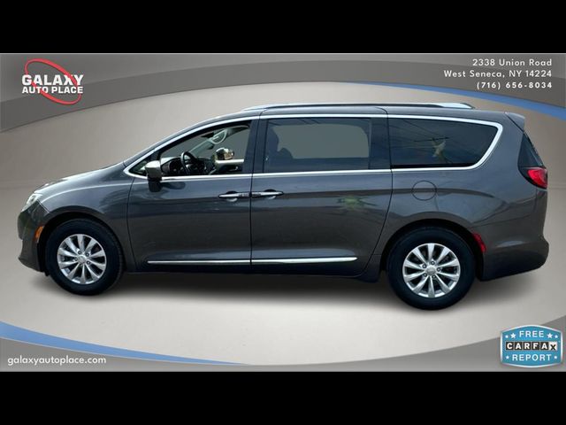 2018 Chrysler Pacifica Touring-L