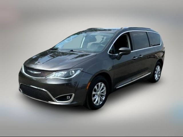 2018 Chrysler Pacifica Touring-L