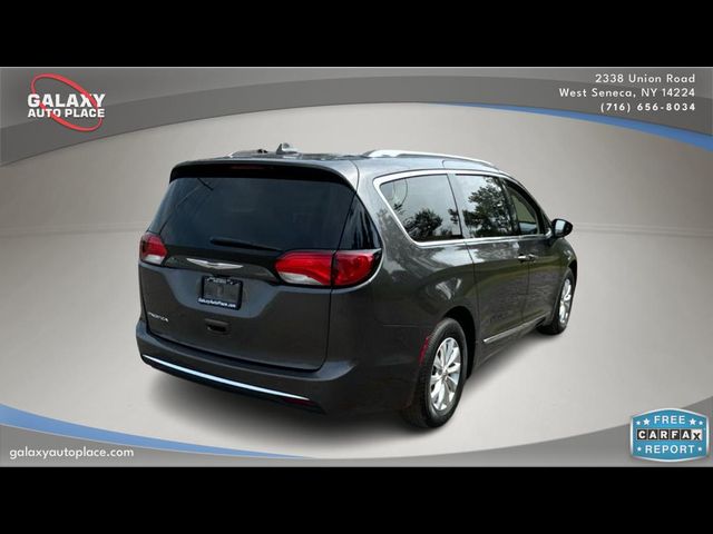 2018 Chrysler Pacifica Touring-L