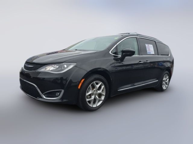 2018 Chrysler Pacifica Touring-L