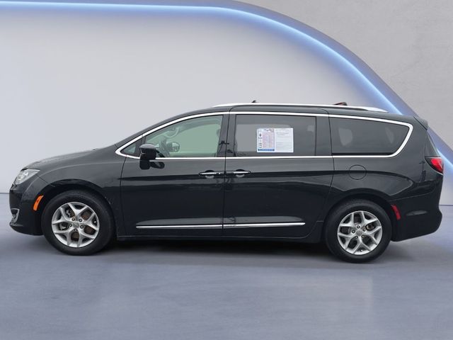 2018 Chrysler Pacifica Touring-L