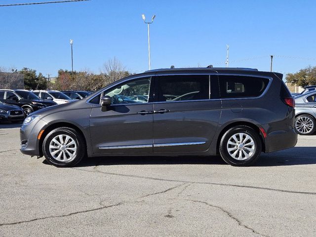 2018 Chrysler Pacifica Touring-L