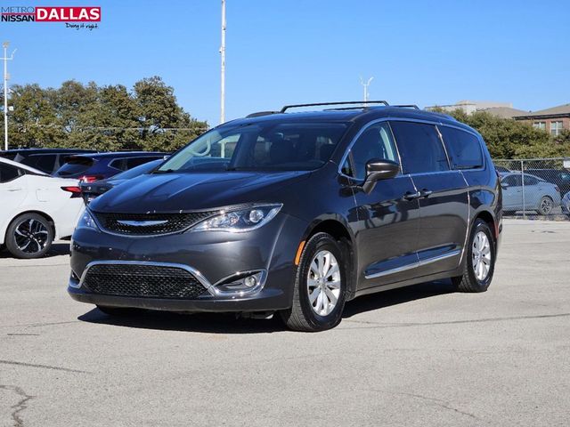 2018 Chrysler Pacifica Touring-L