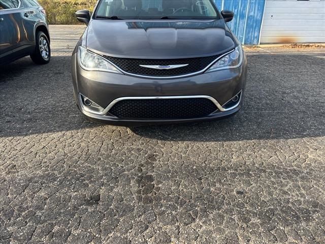 2018 Chrysler Pacifica Touring-L