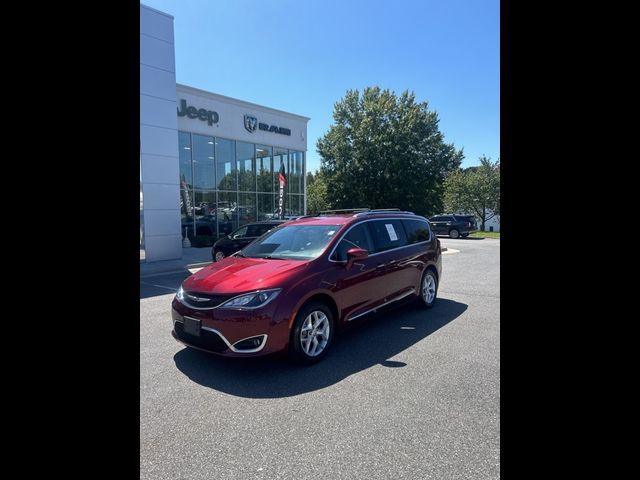 2018 Chrysler Pacifica Touring-L