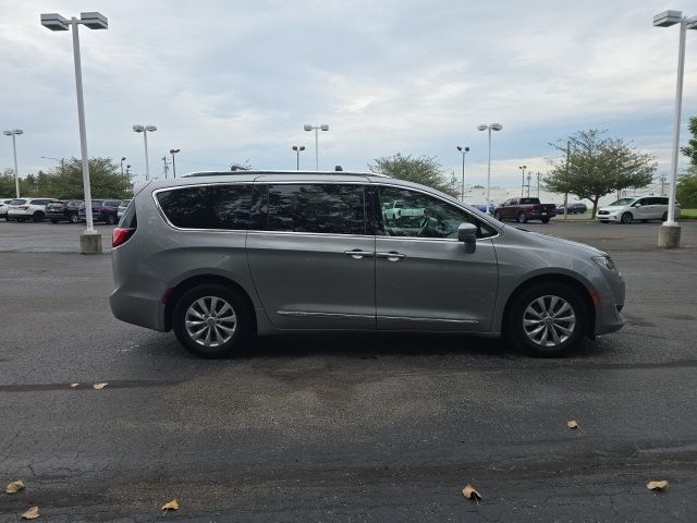 2018 Chrysler Pacifica Touring-L