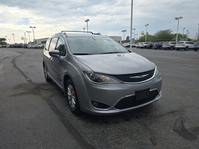 2018 Chrysler Pacifica Touring-L