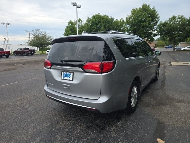 2018 Chrysler Pacifica Touring-L