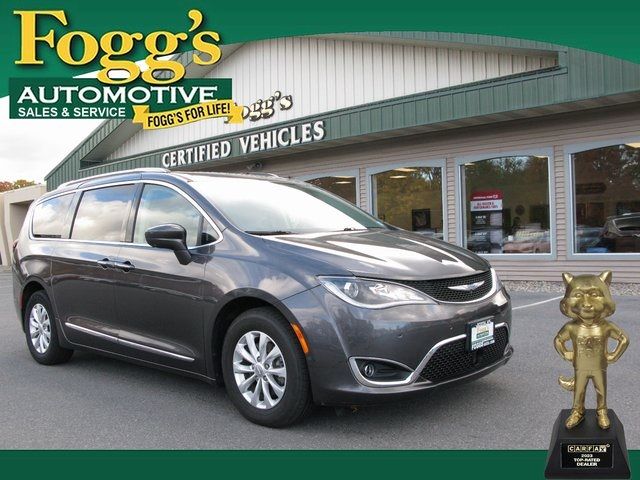 2018 Chrysler Pacifica Touring-L