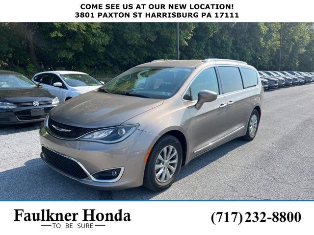 2018 Chrysler Pacifica Touring-L