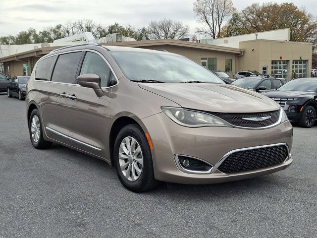 2018 Chrysler Pacifica Touring-L