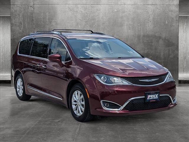 2018 Chrysler Pacifica Touring-L