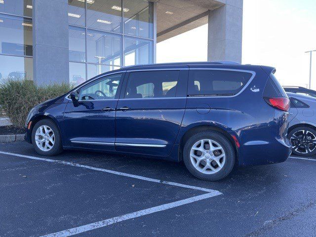 2018 Chrysler Pacifica Touring-L