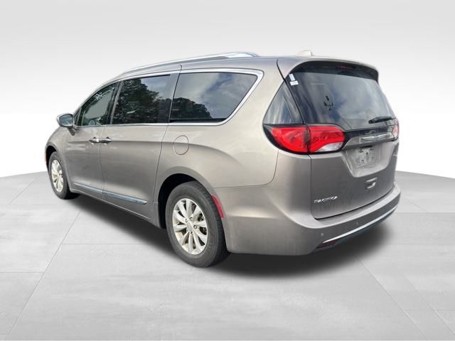 2018 Chrysler Pacifica Touring-L