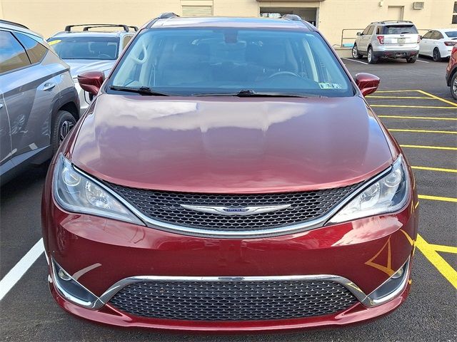 2018 Chrysler Pacifica Touring-L