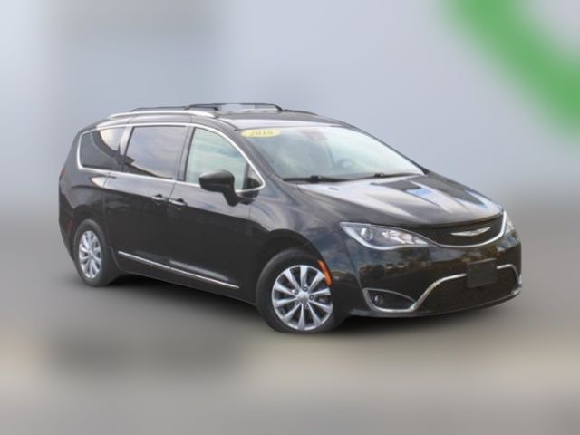 2018 Chrysler Pacifica Touring-L