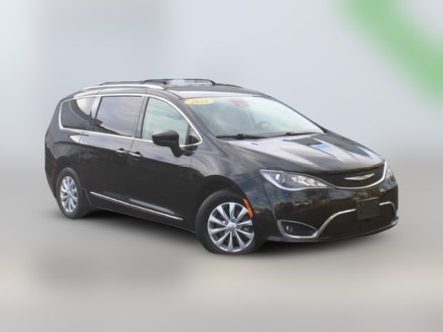 2018 Chrysler Pacifica Touring-L