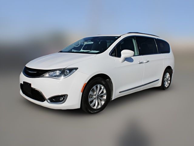 2018 Chrysler Pacifica Touring-L