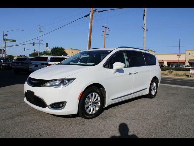 2018 Chrysler Pacifica Touring-L