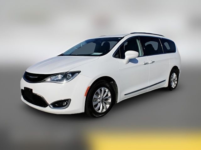 2018 Chrysler Pacifica Touring-L