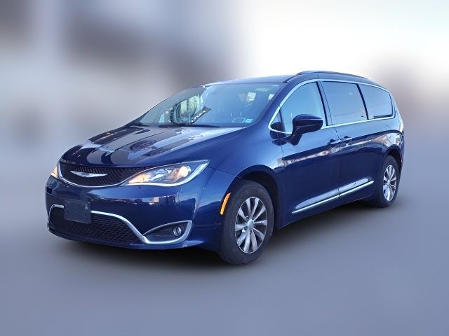 2018 Chrysler Pacifica Touring-L