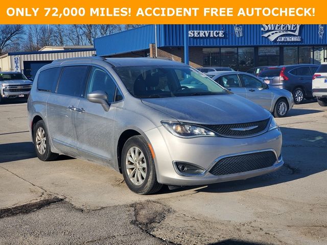 2018 Chrysler Pacifica Touring-L