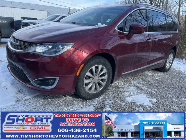 2018 Chrysler Pacifica Touring-L