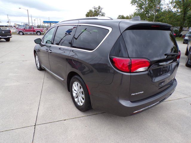 2018 Chrysler Pacifica Touring-L