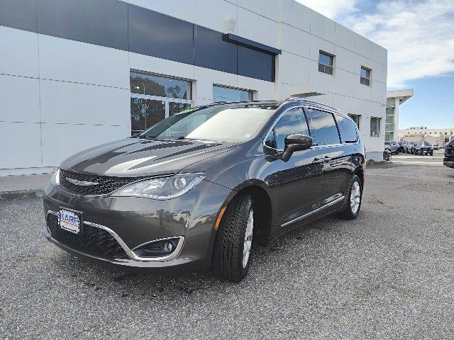 2018 Chrysler Pacifica Touring-L