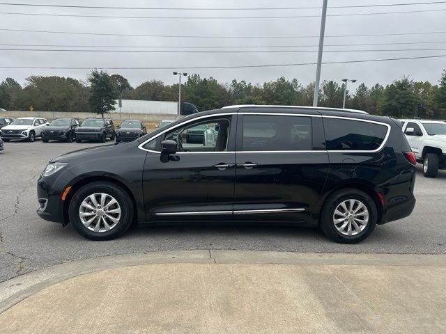 2018 Chrysler Pacifica Touring-L