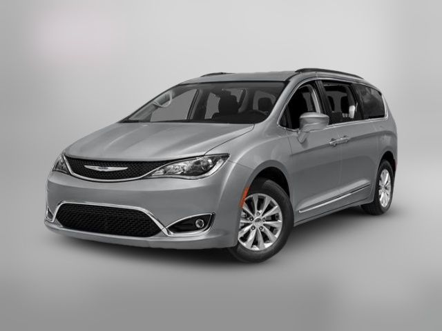 2018 Chrysler Pacifica Touring-L