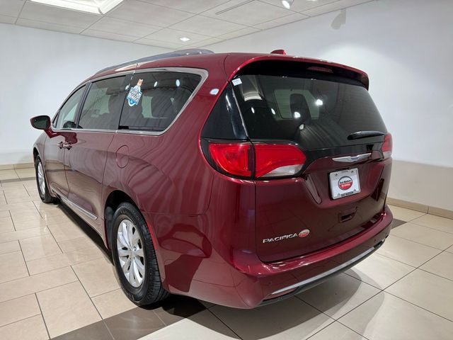 2018 Chrysler Pacifica Touring-L