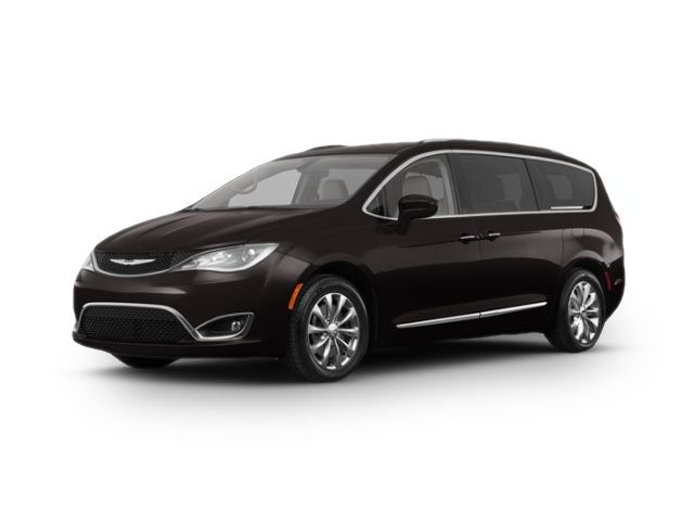 2018 Chrysler Pacifica Touring-L