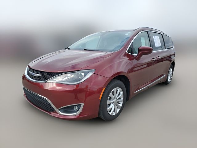 2018 Chrysler Pacifica Touring-L