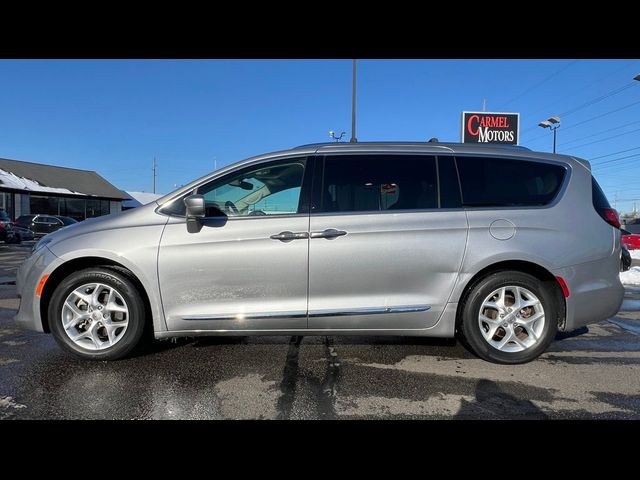 2018 Chrysler Pacifica Touring-L