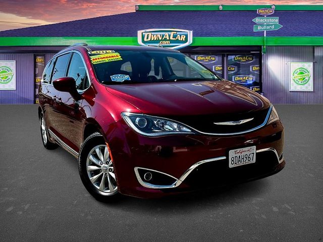 2018 Chrysler Pacifica Touring-L