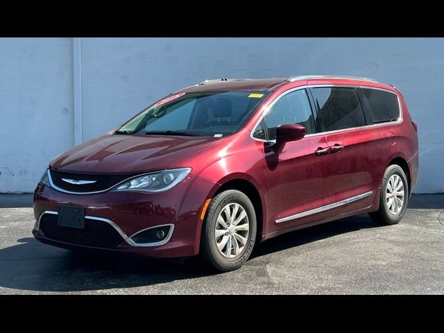 2018 Chrysler Pacifica Touring-L