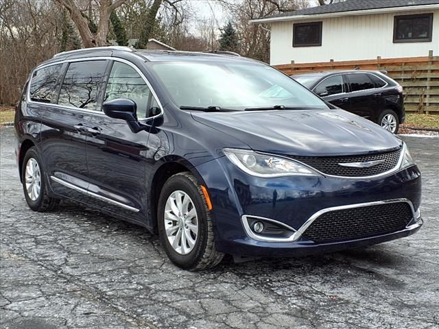 2018 Chrysler Pacifica Touring-L