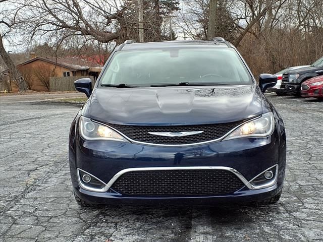 2018 Chrysler Pacifica Touring-L