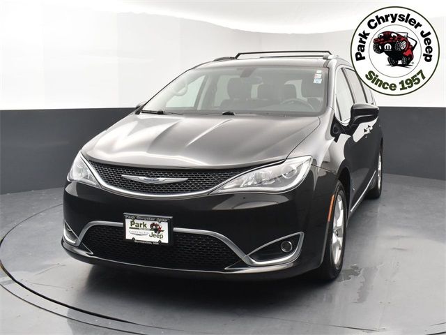 2018 Chrysler Pacifica Touring-L