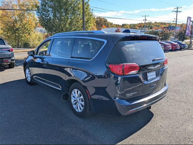 2018 Chrysler Pacifica Touring-L