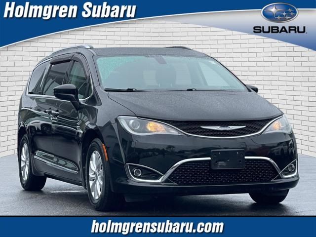 2018 Chrysler Pacifica Touring-L