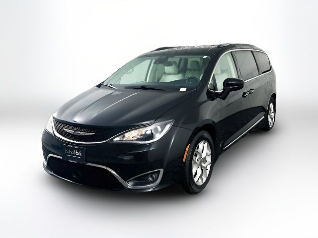 2018 Chrysler Pacifica Touring-L