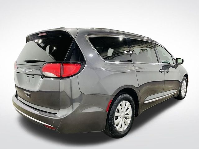 2018 Chrysler Pacifica Touring-L