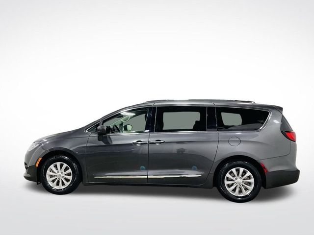 2018 Chrysler Pacifica Touring-L